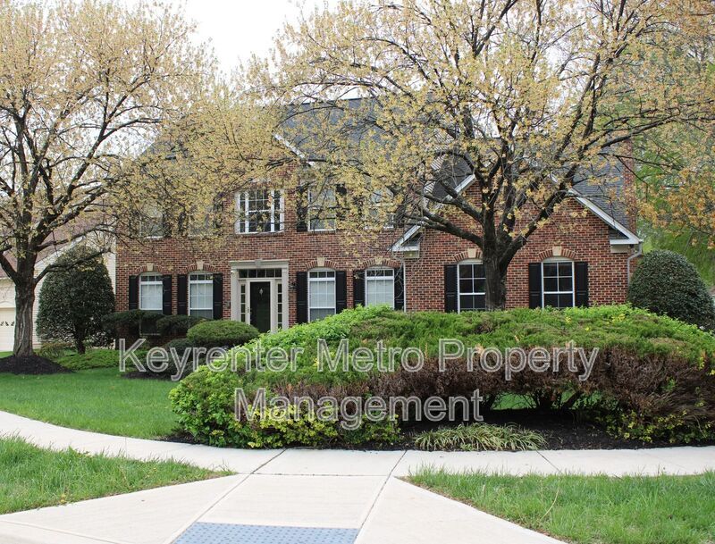 1614 Albert Dr in Upper Marlboro, MD - Building Photo