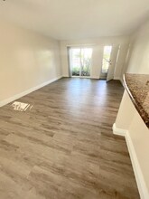 931 W 19th St in Costa Mesa, CA - Building Photo - Building Photo