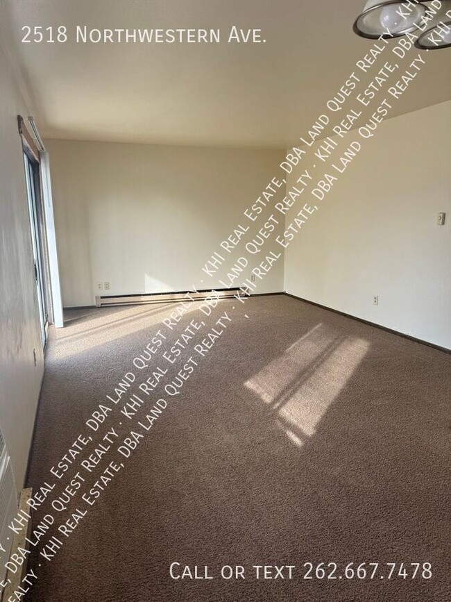 2518 Northwestern Ave in Racine, WI - Building Photo - Building Photo