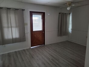 2238 Old Trail Rd in Etters, PA - Building Photo - Building Photo