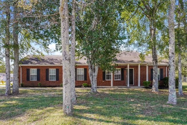 property at 102 Riverwood Dr