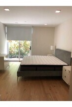 430 Forest Ave-Unit -D in Palo Alto, CA - Building Photo - Building Photo