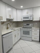 930 Normandy Trail in Delray Beach, FL - Building Photo