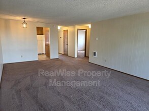 2022 E 6th St in Vancouver, WA - Building Photo - Building Photo