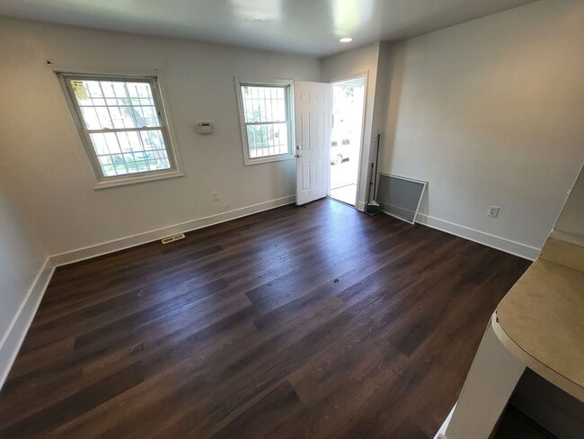 517 Baltic Ave in Baltimore, MD - Building Photo - Building Photo