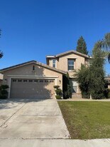 11916 Grecian Laurel St in Bakersfield, CA - Building Photo