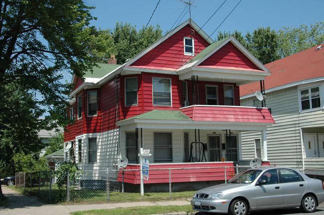 825 Norwood Ave in Schenectady, NY - Building Photo - Building Photo