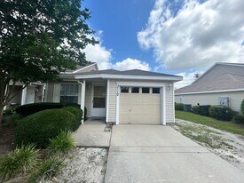 3110 Meadow St in Lynn Haven, FL - Building Photo