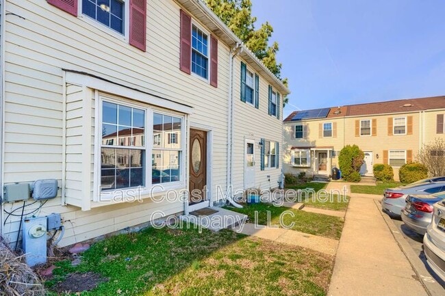 28 Ebbing Ct in Essex, MD - Building Photo - Building Photo