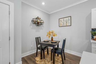 Pointe Grand on Main in Jacksonville, FL - Building Photo - Building Photo