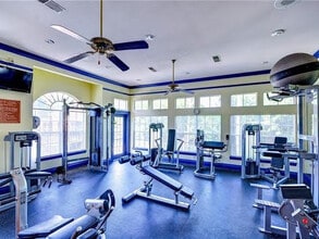 1109 Normandy Trace Rd, Unit 1109 in Tampa, FL - Building Photo - Building Photo