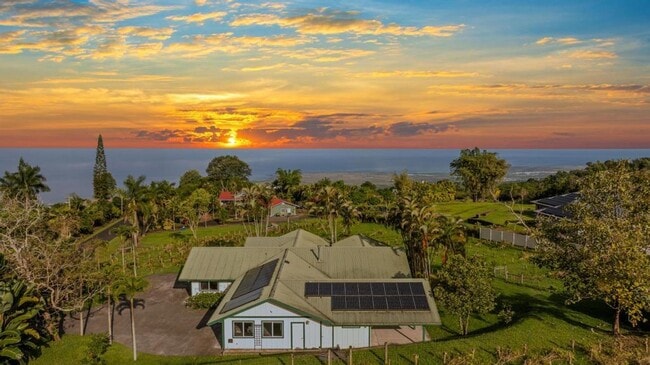property at 75-1069-1069 Kamalani St