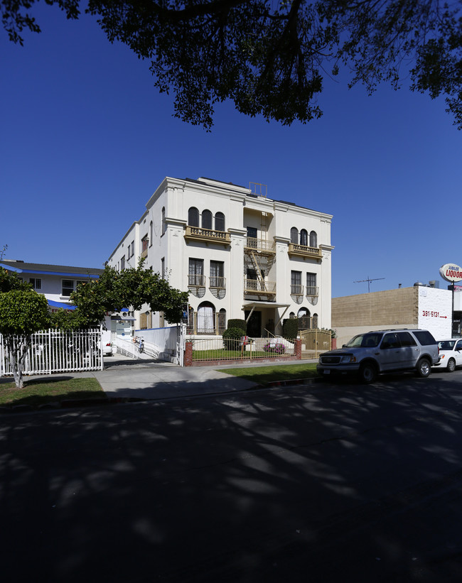 309 S Hobart Blvd in Los Angeles, CA - Foto de edificio - Building Photo