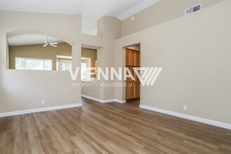 232 Fremantle Ct in Roseville, CA - Building Photo - Building Photo