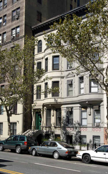 19 W 96th St in New York, NY - Foto de edificio