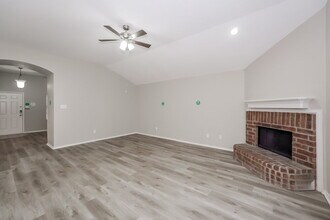 620 Destin Dr in Fort Worth, TX - Building Photo - Building Photo