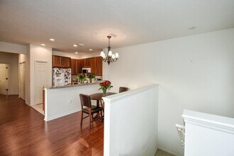 4211 Via Piedra Cir in Sarasota, FL - Building Photo - Building Photo