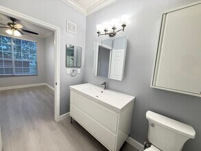 9586 Lake Chase Island Way, Unit 9586 LAKE CHASE ISLAND WA in Westchase, FL - Building Photo - Building Photo