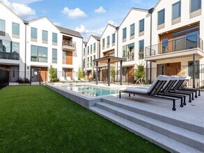 4419 Cabell Dr in Dallas, TX - Building Photo - Building Photo