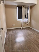 291 Olive Ave in Oshawa, ON - Building Photo - Building Photo