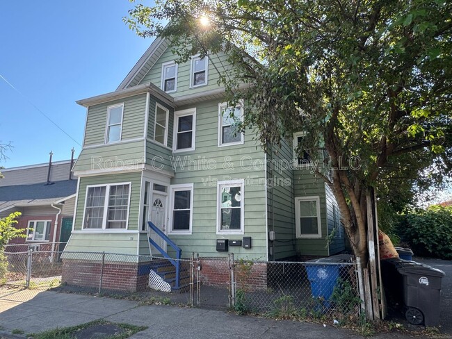 property at 106 Day St