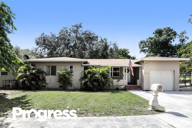 property at 13440 N Miami Ave