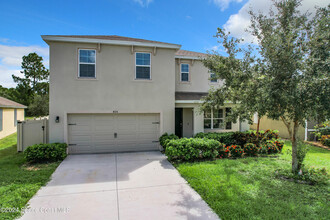 420 Forest Trace Cir in Titusville, FL - Building Photo - Building Photo