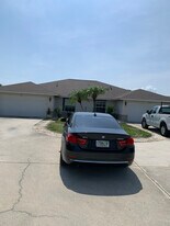 1039 Bismarck Rd in Punta Gorda, FL - Building Photo