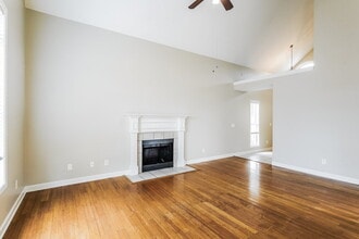 906 Bexley Dr in Smyrna, TN - Building Photo - Building Photo