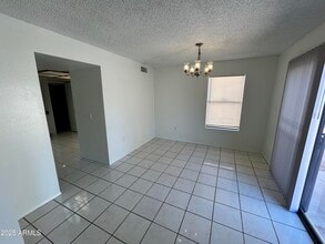 538 N Granite St in Gilbert, AZ - Building Photo - Building Photo
