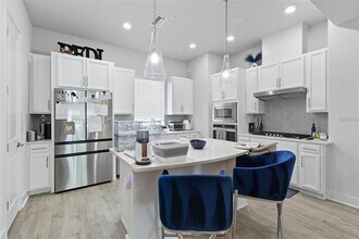 2511 N Grady Ave in Tampa, FL - Building Photo - Building Photo