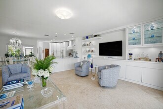 3474 S Ocean Blvd in Palm Beach, FL - Building Photo - Building Photo