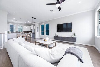 2022 Groveland Glen Dr in Houston, TX - Building Photo - Building Photo