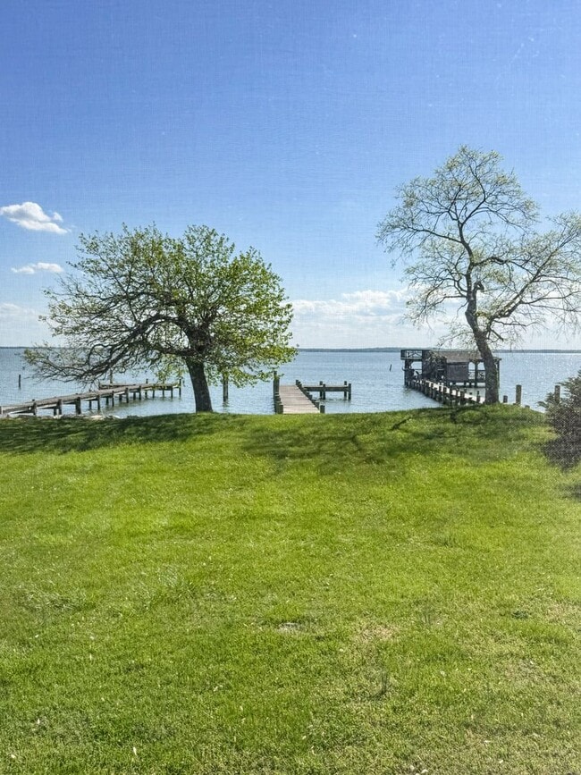 13505 S View Rd in Newburg, MD - Building Photo - Building Photo