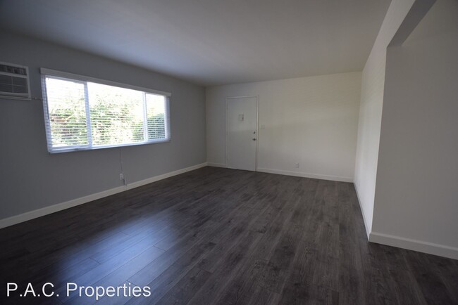 5230 Kester Ave in Los Angeles, CA - Building Photo - Building Photo