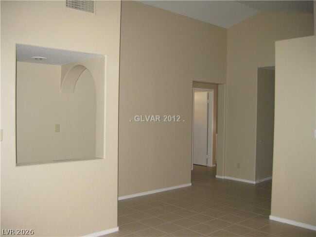 6492 Lombard Dr in Las Vegas, NV - Building Photo - Building Photo