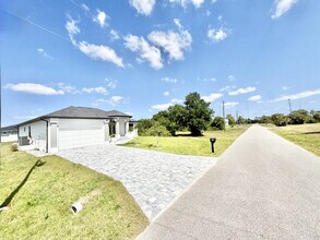 20 Coxswain Dr in Placida, FL - Building Photo - Building Photo