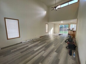 2471 Hackney Ct SE in Salem, OR - Building Photo - Building Photo