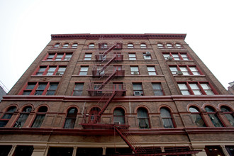 125 Prince St in New York, NY - Building Photo - Building Photo