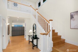 2901 28th Ave W in Seattle, WA - Building Photo - Building Photo