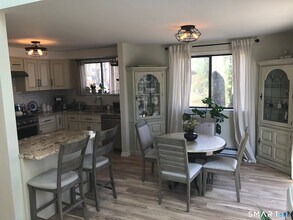 355 Ledge Dr in Torrington, CT - Building Photo - Building Photo