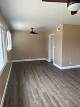 3135 Courtney Dr in Santa Maria, CA - Building Photo - Building Photo