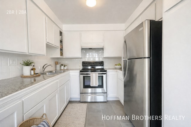 1226 Larrabee St in West Hollywood, CA - Building Photo - Building Photo