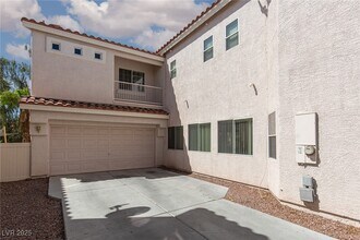 9029 Mossy Hollow Ave in Las Vegas, NV - Building Photo - Building Photo