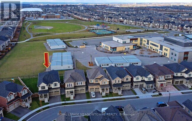 103 Goodwin Cres in Milton, ON - Building Photo - Building Photo