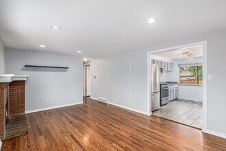3474 W Powers Ave in Littleton, CO - Building Photo - Building Photo
