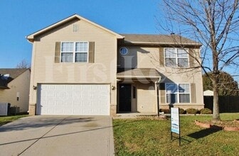 7626 Stockard St in Indianapolis, IN - Foto de edificio - Building Photo