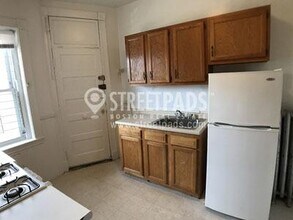 134 Englewood Ave in Boston, MA - Building Photo - Building Photo