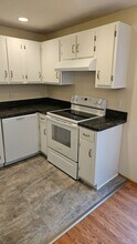 165 Alice St, Unit 1 in Torrington, CT - Building Photo - Building Photo