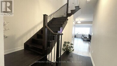 142 Lilac Cir in Haldimand, ON - Building Photo - Building Photo